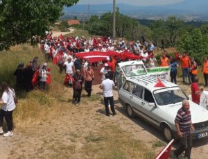Keşkek şenliğinde taş ocağı protestosu