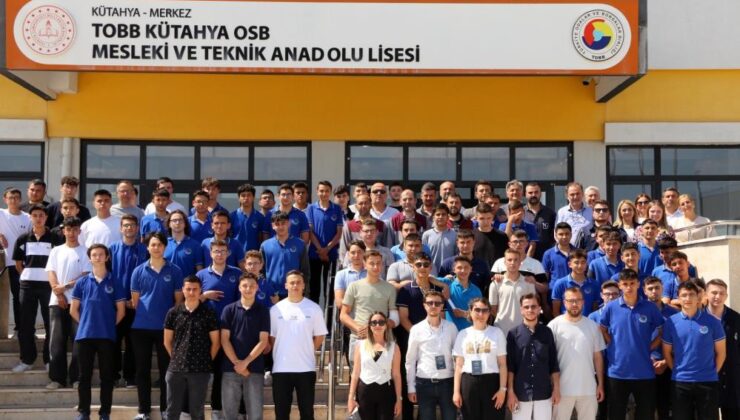 Mesleki eğitim öğrencileriyle sanayi buluşması