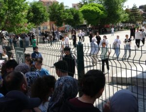 5 bin 380 öğrenci LGS’de ter döktü