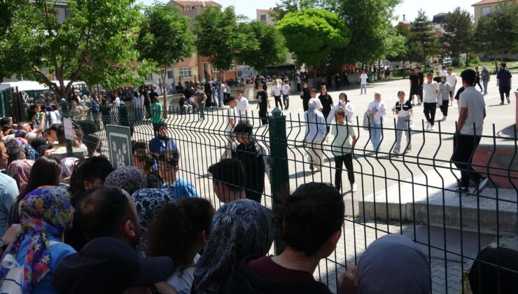 5 bin 380 öğrenci LGS’de ter döktü
