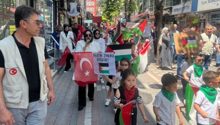 Minik öğrencilerden Filistin’e destek
