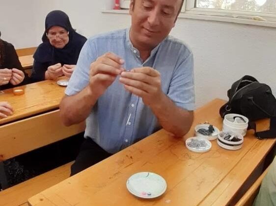 Farklı kuşaklar el emeği kursunda birleşti