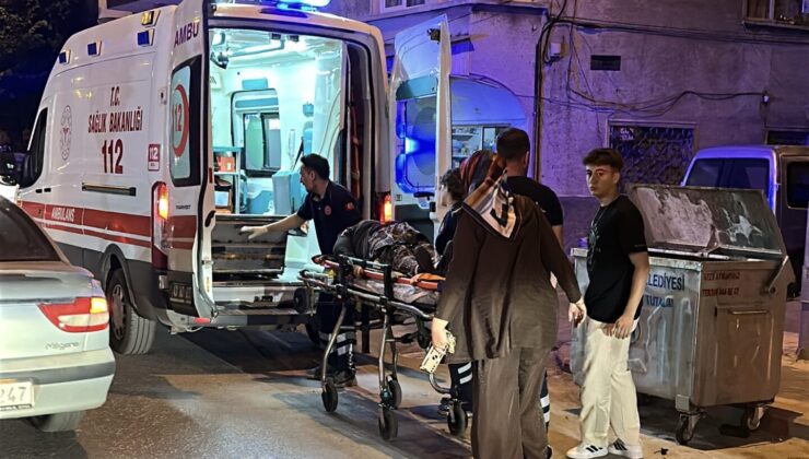 Motosiklet yayaya çarptı! 1’i çocuk 2 yaralı