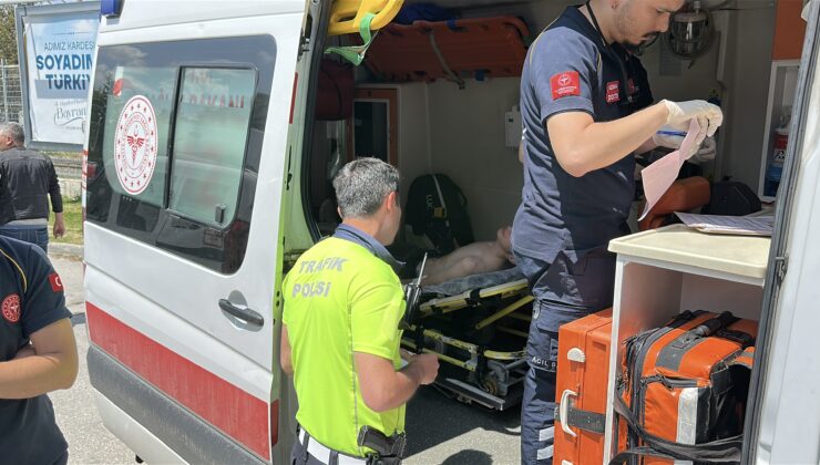 ‘Dur’ ihtarına uymayan motosikletli kaza yaptı