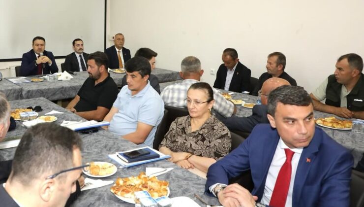 Vali Işın’dan muhtarlarla istişare toplantısı