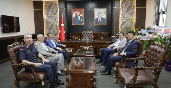 Vali Işın’dan yeni atanan kaymakama ziyaret