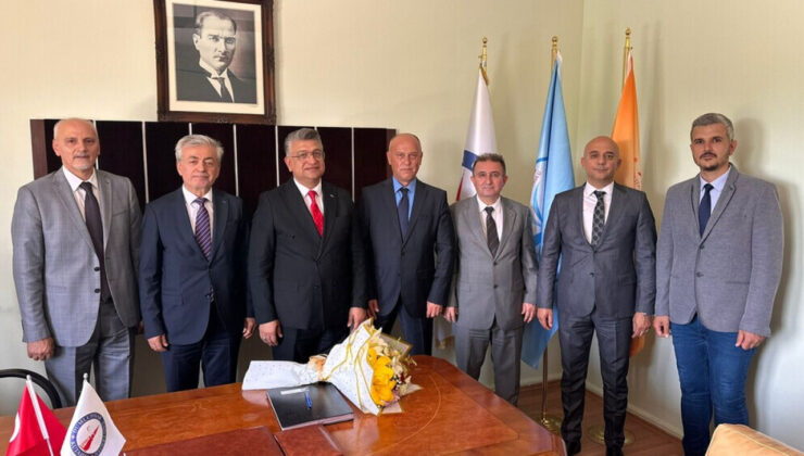 DPÜ İİBF Dekanlığı’na Prof. Dr. Ercan Taşkın atandı