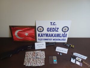 Uyuşturucu madde ticareti yapan 2 kişi tutuklandı