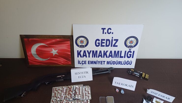 Uyuşturucu madde ticareti yapan 2 kişi tutuklandı