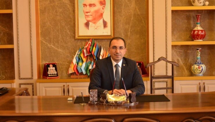 Yeni Kaymakam Ömer Faruk Özdemir göreve başladı