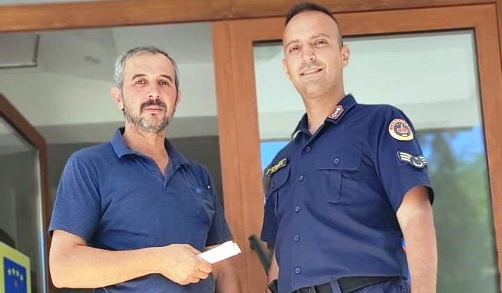 Servis şoföründen duyarlı davranış