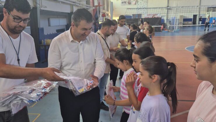Yaz Spor Okulları yoğun katılımla devam ediyor