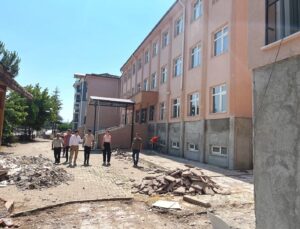 Kaymakam Karaloğlu ilçedeki inşaatları yerinde inceledi