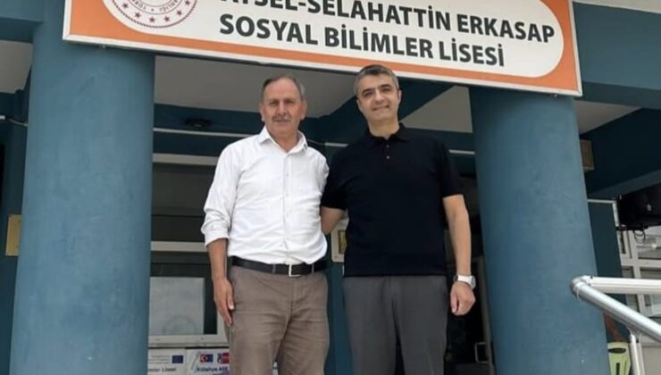 Sosyal Bilimler Lisesi’nde görev değişimi