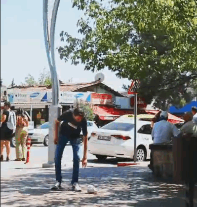 Gediz Belediyesi’nden çevre bilinci için anlamlı sosyal deney