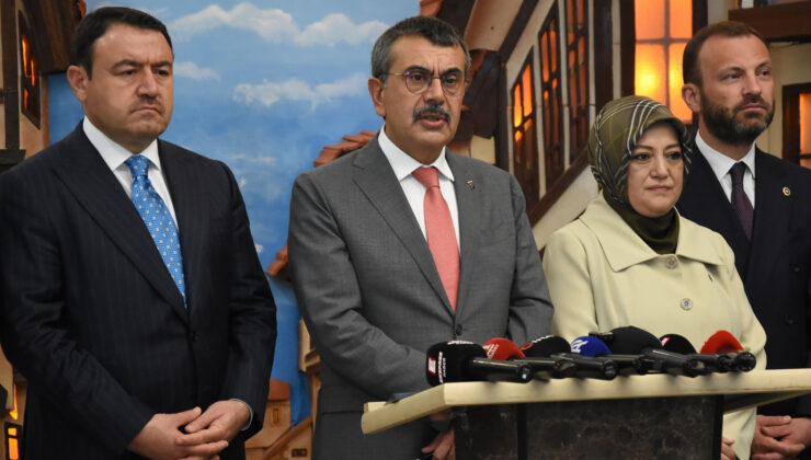 Milli Eğitim Bakanı Yusuf Tekin Kütahya’da