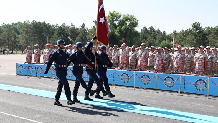 Eğitimlerini tamamlayan bedelli askerler yemin etti
