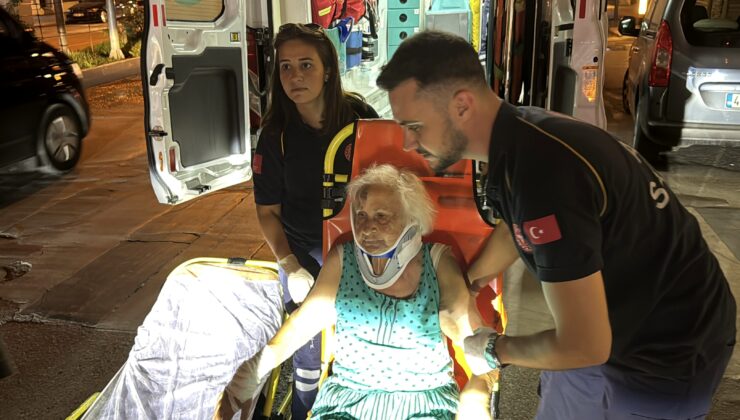 Evinde düşüp baygınlık geçiren yaşlı kadın hastaneye kaldırıldı
