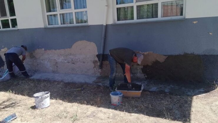 Okullarda yaz dönemi onarımları yapılıyor