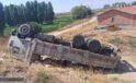 İnşaat malzemesi taşıyan kamyon devrildi: 1 yaralı