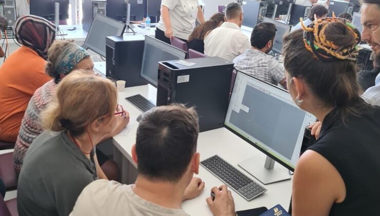 Türk motiflerini dijital tasarımla buluşturan eğitim
