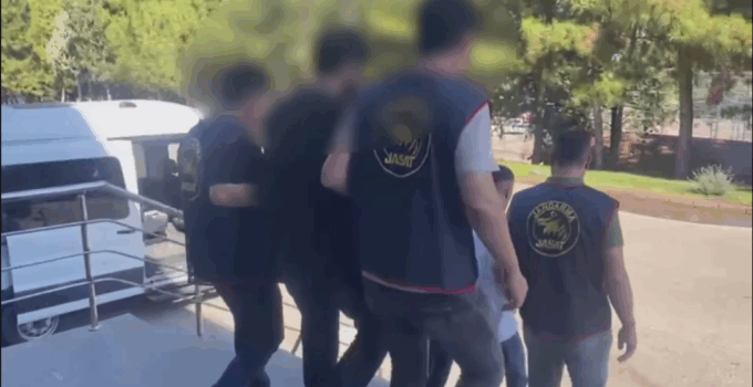 Jandarmadan dolandırıcılık operasyonu: 44 gözaltı
