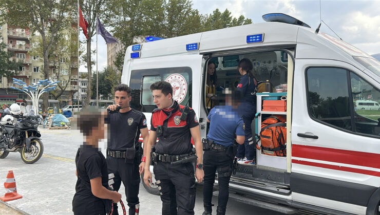 Bıçaklı kavgada iki yaşı küçük şahıs yaralandı