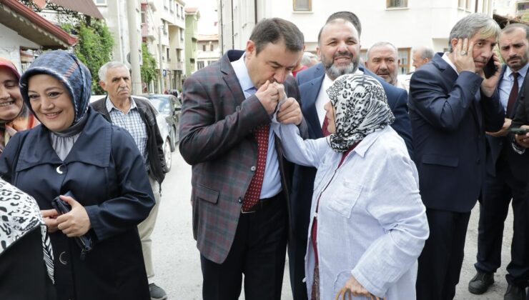 Vali Musa Işın vatandaşların taleplerini dinledi
