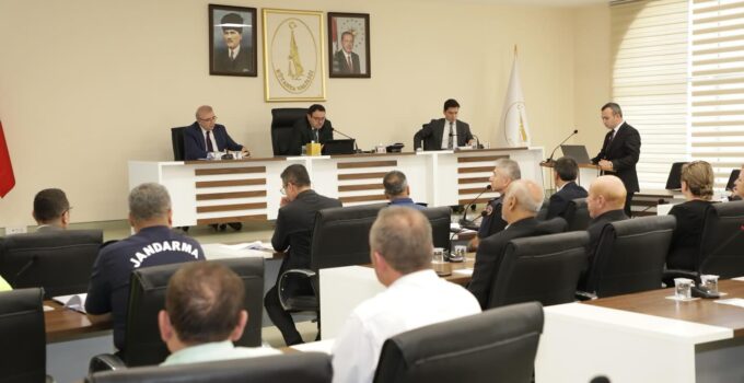 Okullarda alınacak güvenlik tedbirleri görüşüldü
