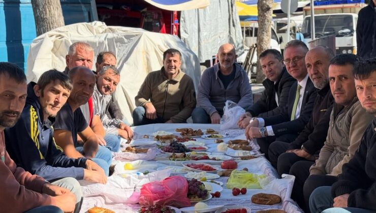 Milletvekili Demir, pazar esnafıyla buluştu