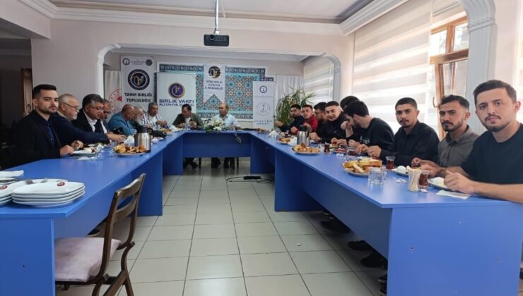 Birlik Vakfı öğrencilerle istişare toplantısı yaptı
