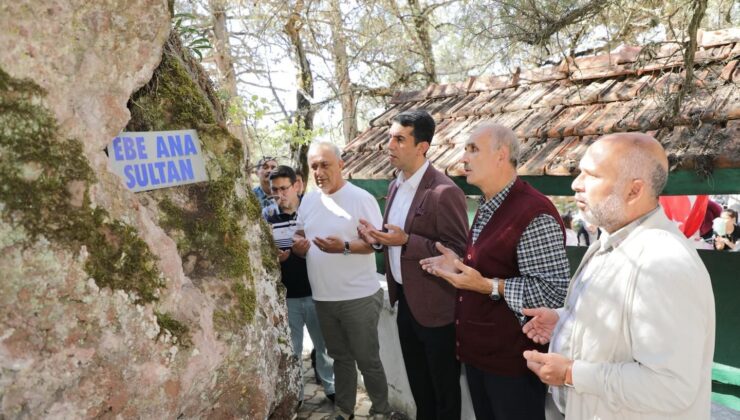 Ebe Ana Sultan dualarla anıldı