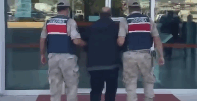 53 FETÖ şüphelisi yakalandı, 40’ı tutuklandı