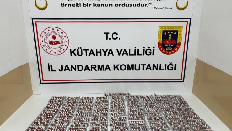 Jandarmadan uyuşturucu operasyonu: 2 tutuklama