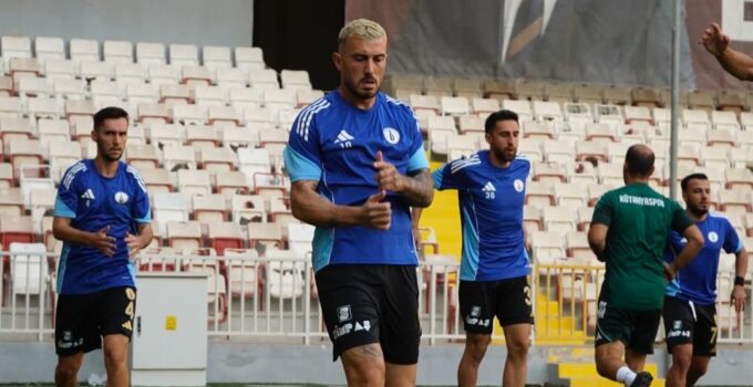 Kütahyaspor sezonun ilk maçında gol oldu yağdı