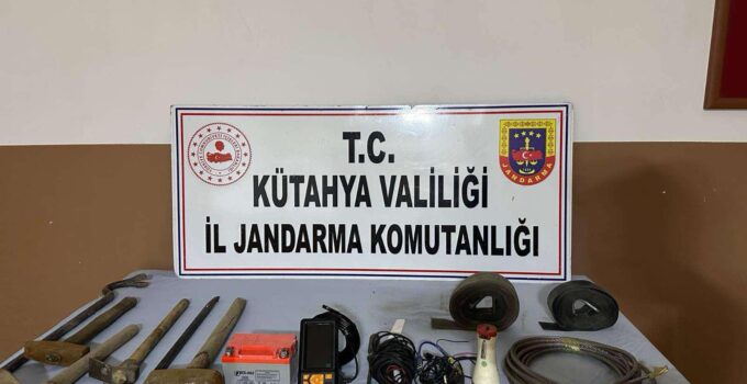 Jandarmadan kaçak kazı operasyonu: 6 gözaltı