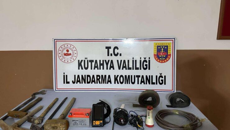 Jandarmadan kaçak kazı operasyonu: 6 gözaltı