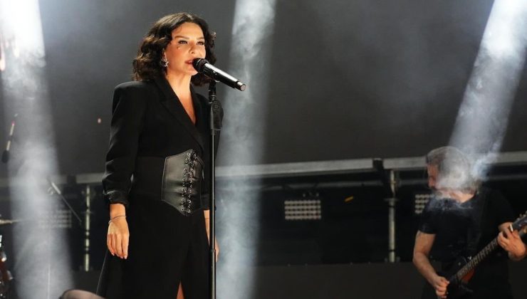 Cumhuriyet coşkusu Fatma Turgut konseriyle taçlanacak