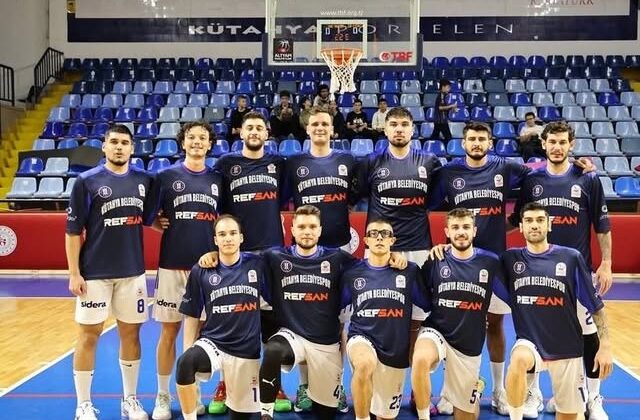 Kütahya Belediyespor sezona galibiyetle başladı