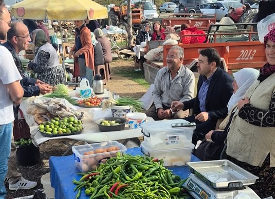 Vali Musa Işın’dan Sofuköy pazarına ziyaret
