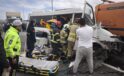 Karavan karayolları aracına çarptı: Sürücü öldü, eşi yaralandı