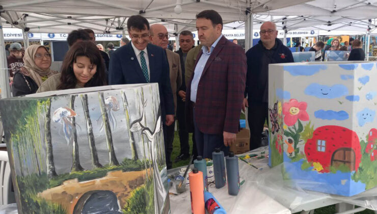 Öğrenciler, Narin Parkı’nın saksılarını resimlerle süsledi