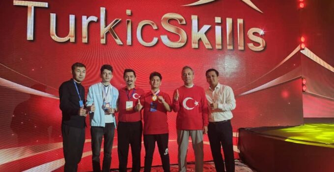 Kütahyalı öğrenci Kazakistan’dan altın madalya ile döndü