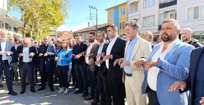 Binlerce kişi büyük hayır ve yağmur duasında buluştu