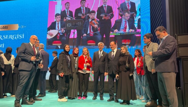 Kütahya’nın imam hatip okullarından çifte gurur