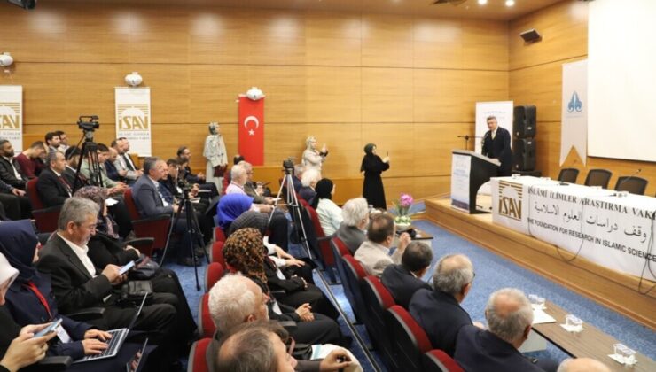 Postmodernizmin toplum ve din üzerindeki etkisi ele alındı