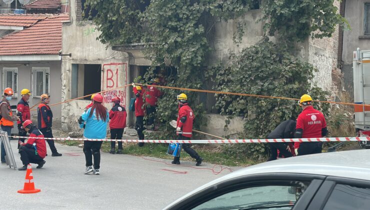 Kütahya’da 5,5 büyüklüğünde deprem tatbikatı yapıldı