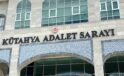 Adliyeye kemer görünümlü bıçakla girmeye çalışan şüpheli yakalandı