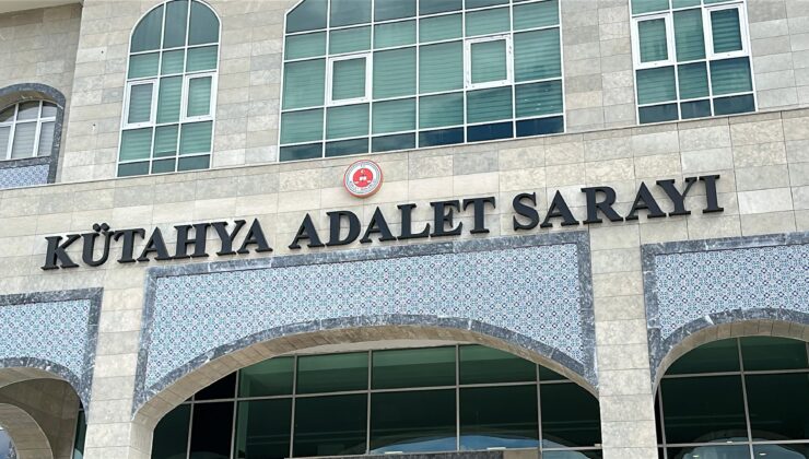 Adliyeye kemer görünümlü bıçakla girmeye çalışan şüpheli yakalandı