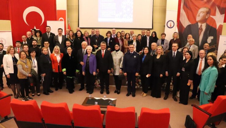 İpek Yolu ve Anadolu motifleri sempozyumla canlandı